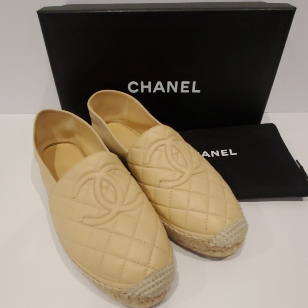 Chanel s18 quilted leather espadrilles